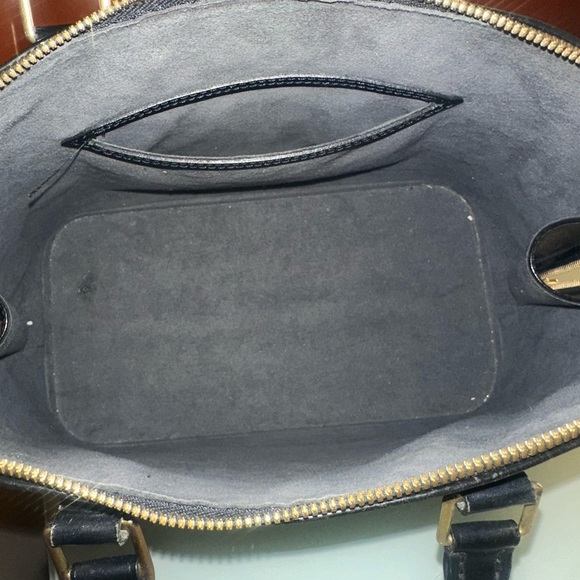 LOUIS VUITTON EPI ALMA MM HANDBAG and matching wallet - Picture 6 of 14